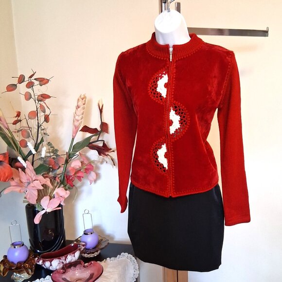 NWT Woman's Red Zip-Up Cardigan Knit Lightweight Elegant Ladies Sweater - Picture 5 of 9